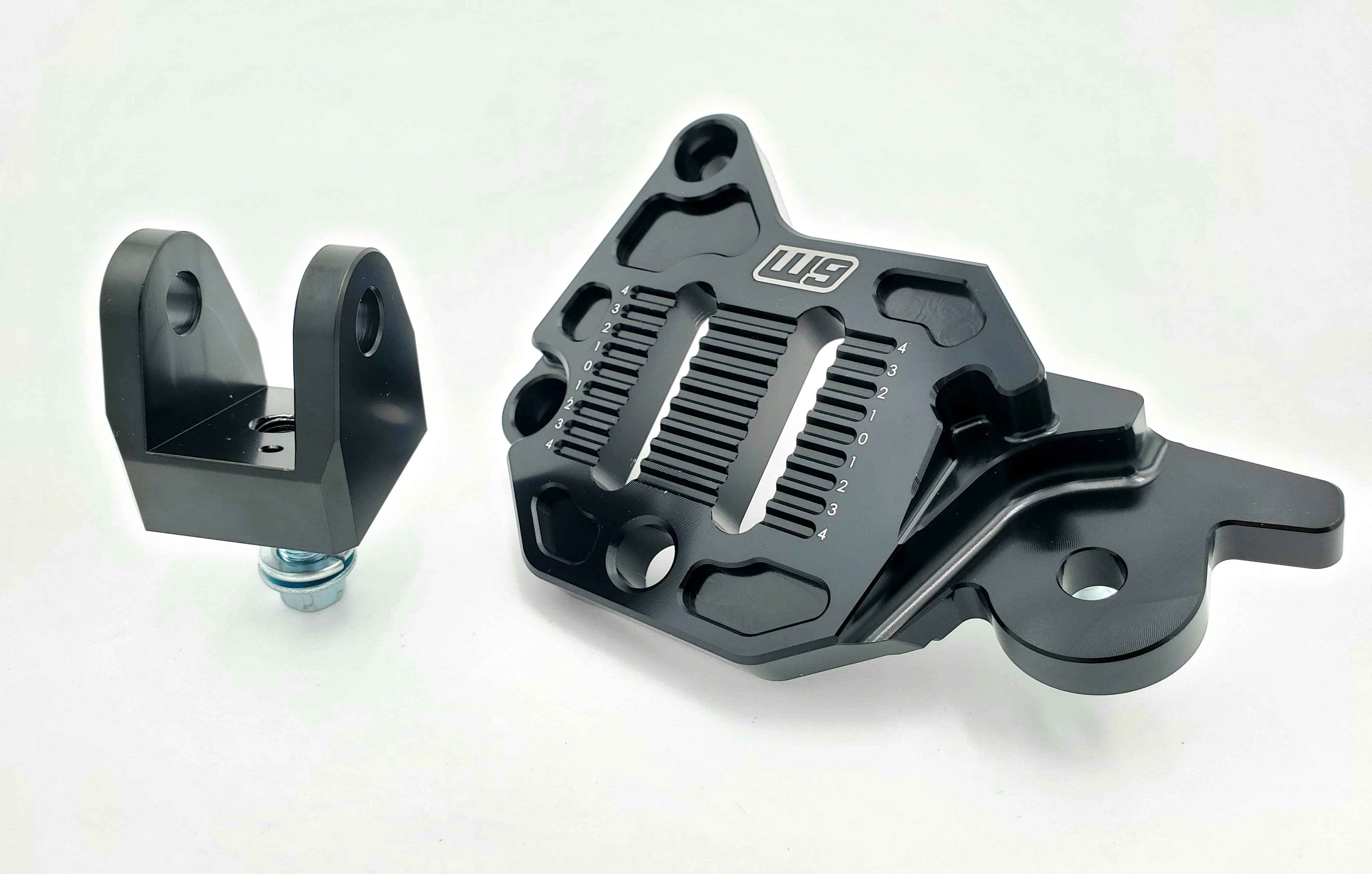 Ultra Bee Adjustable Foot Peg Mount - Image 7
